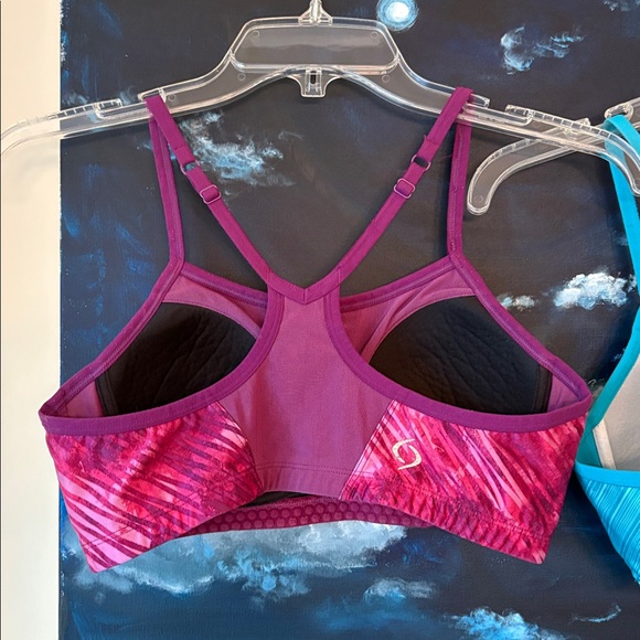 Moving Comfort Sports Bra Set of 3 - Picture 8 of 10